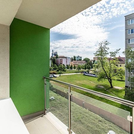 Hotel Krystal Hodonin Bagian luar foto