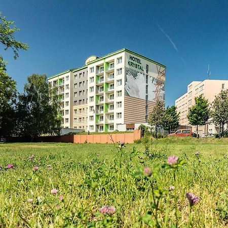Hotel Krystal Hodonin Bagian luar foto